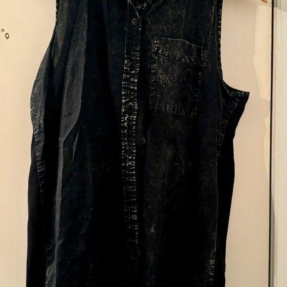 Noisy May Black Button Down Vest Top - Picture 2 of 8